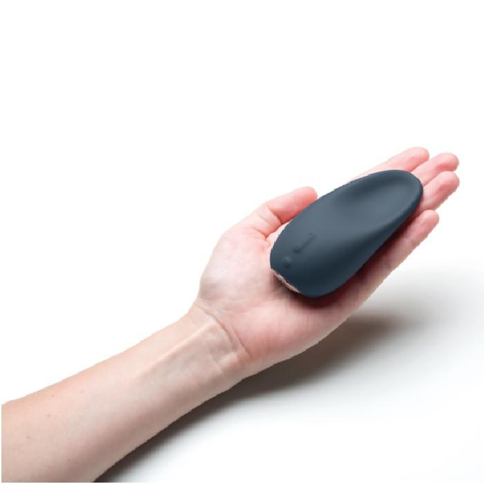 Jimmyjane FORM 3 Waterproof Rechargeable Clitoral Vibrator