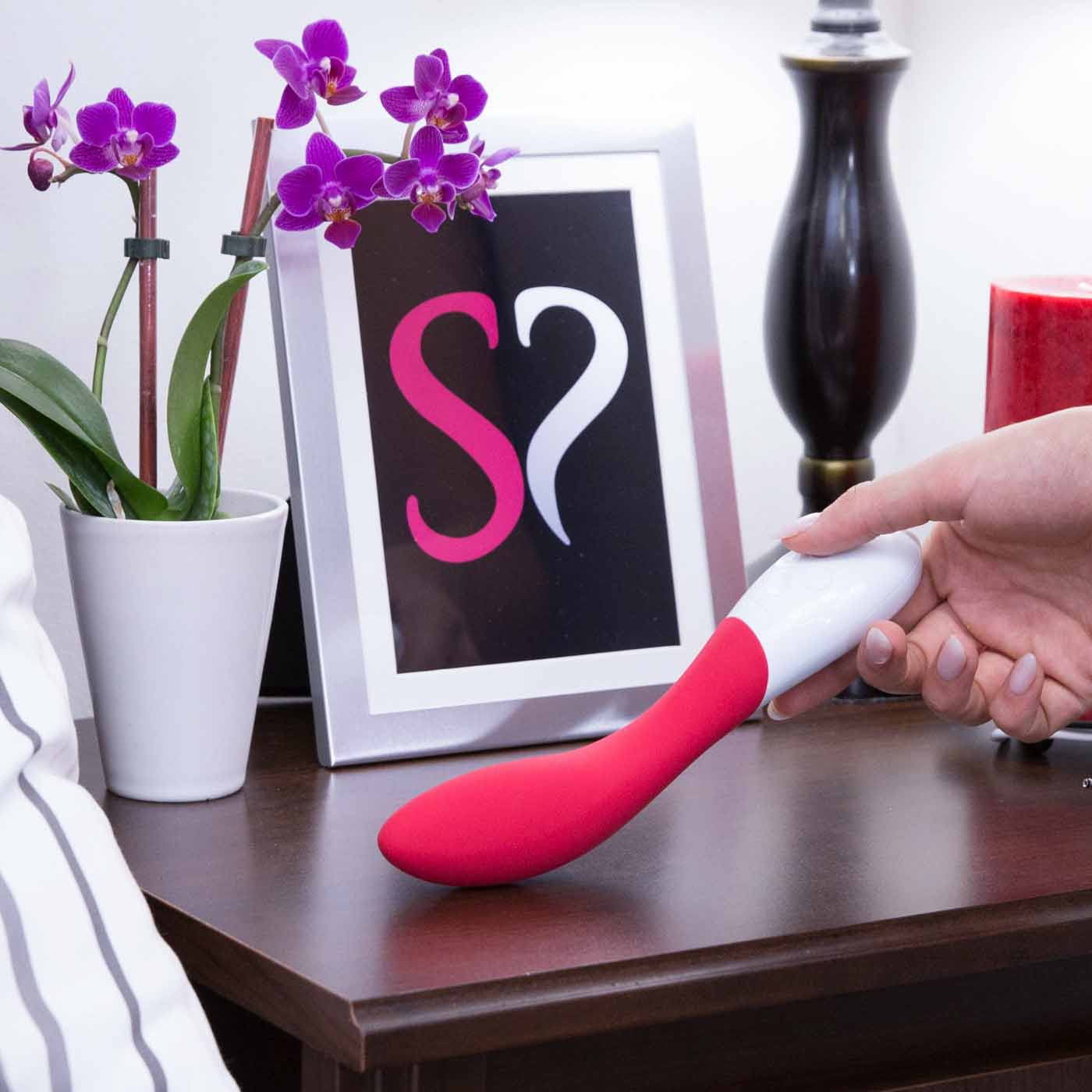 LELO Mona 2 G-Spot Vibrator