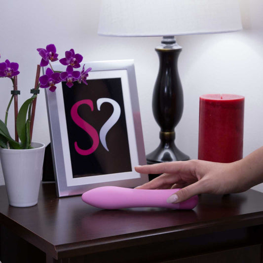 Fleur-De-Lis Seduction 3-Speed Waterproof Classic Vibrator